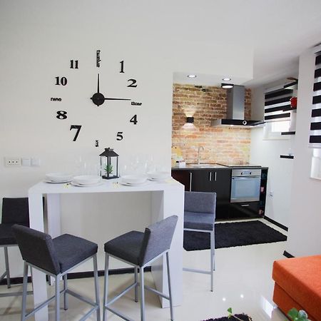Mokaa Apartment Mostar Buitenkant foto