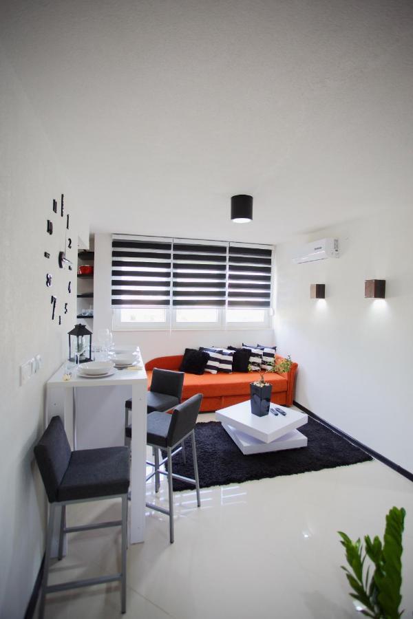Mokaa Apartment Mostar Buitenkant foto
